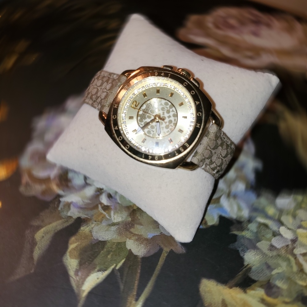 Pre-loved Coach monogram boyfriend watch